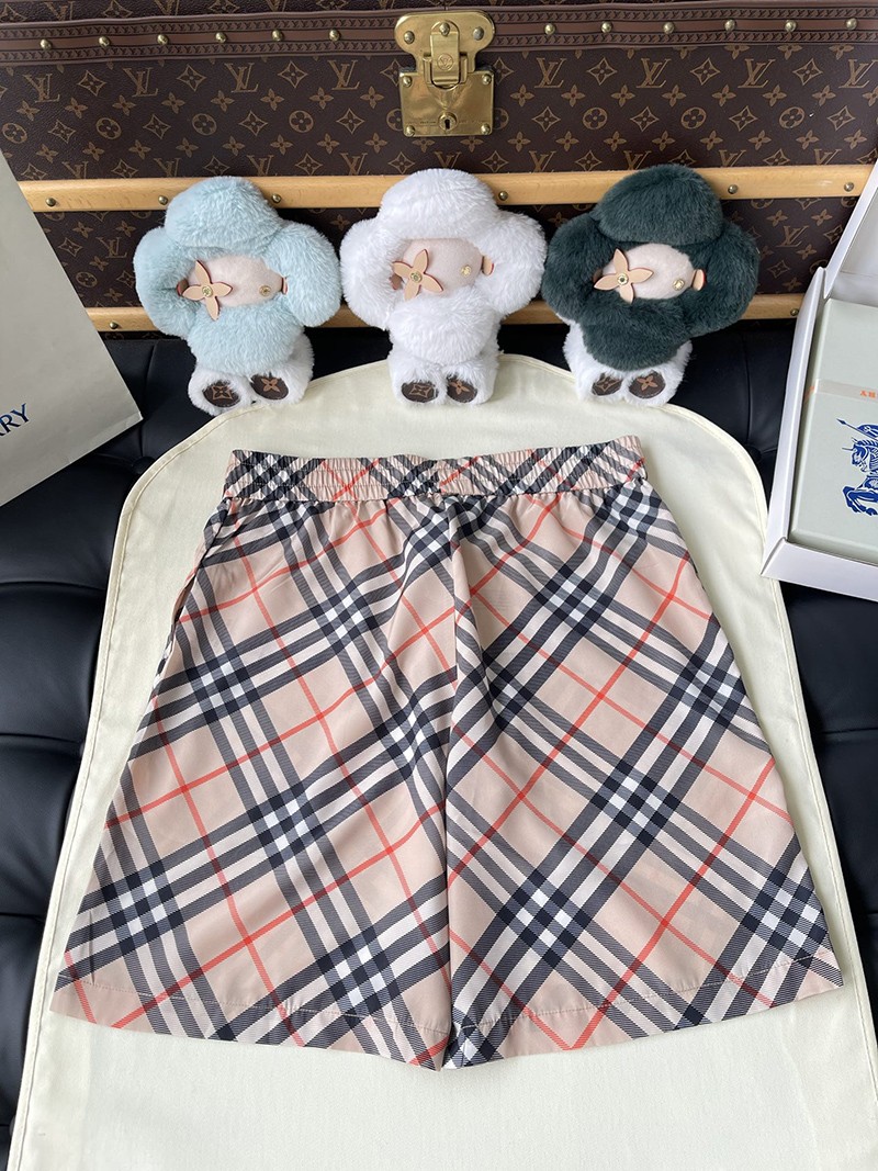Burberry Short 004