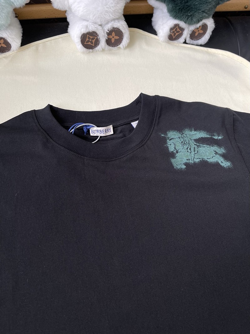Burberry T-Shirt 007