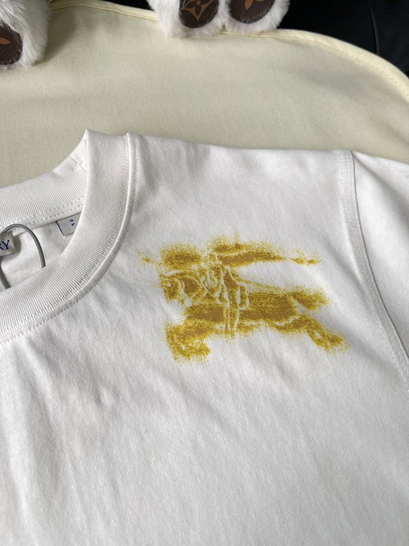 Burberry T-Shirt 008