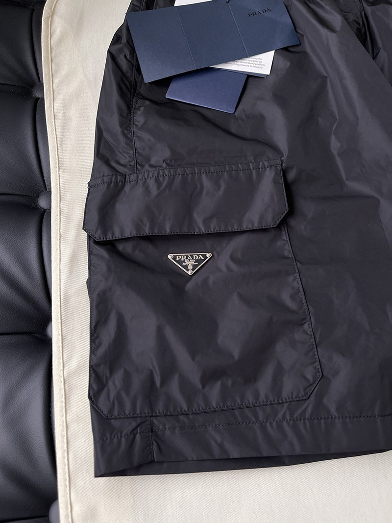 Prada Short 007
