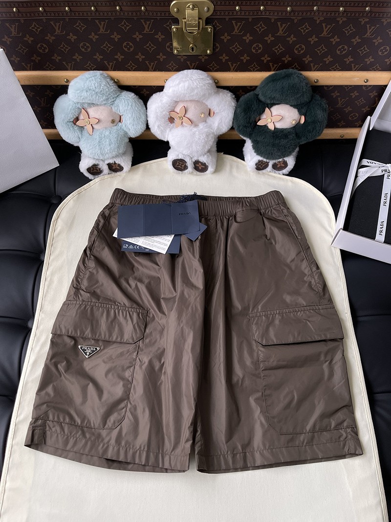 Prada Short 008