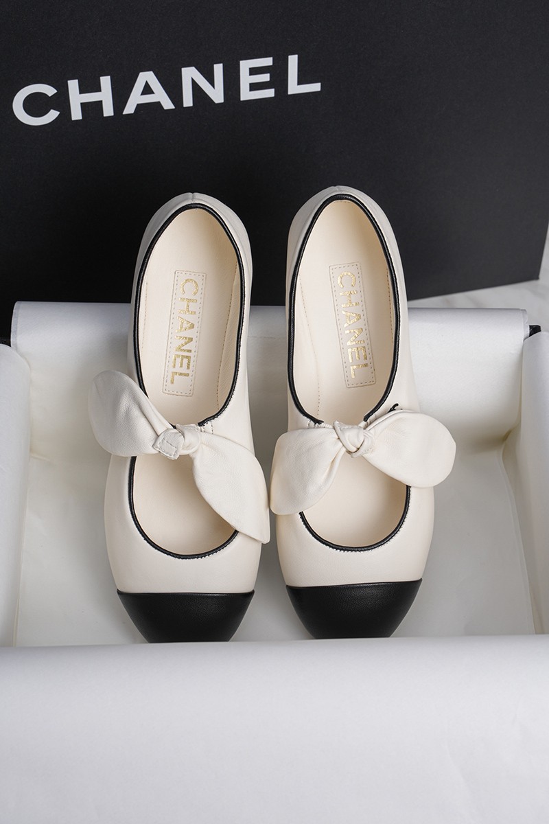 Chanel 25C Wmns Shoe 015