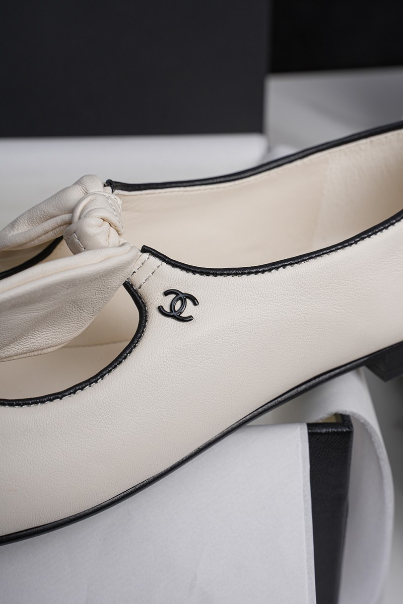 Chanel 25C Wmns Shoe 015
