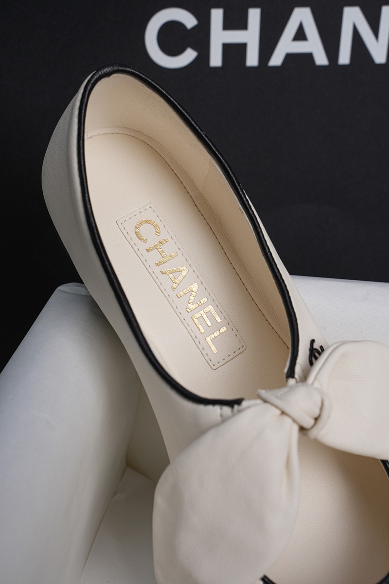 Chanel 25C Wmns Shoe 015