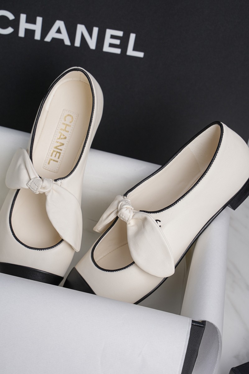 Chanel 25C Wmns Shoe 015