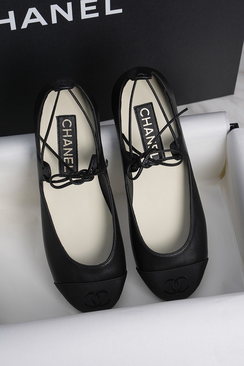 Chanel 25C Wmns Shoe 013