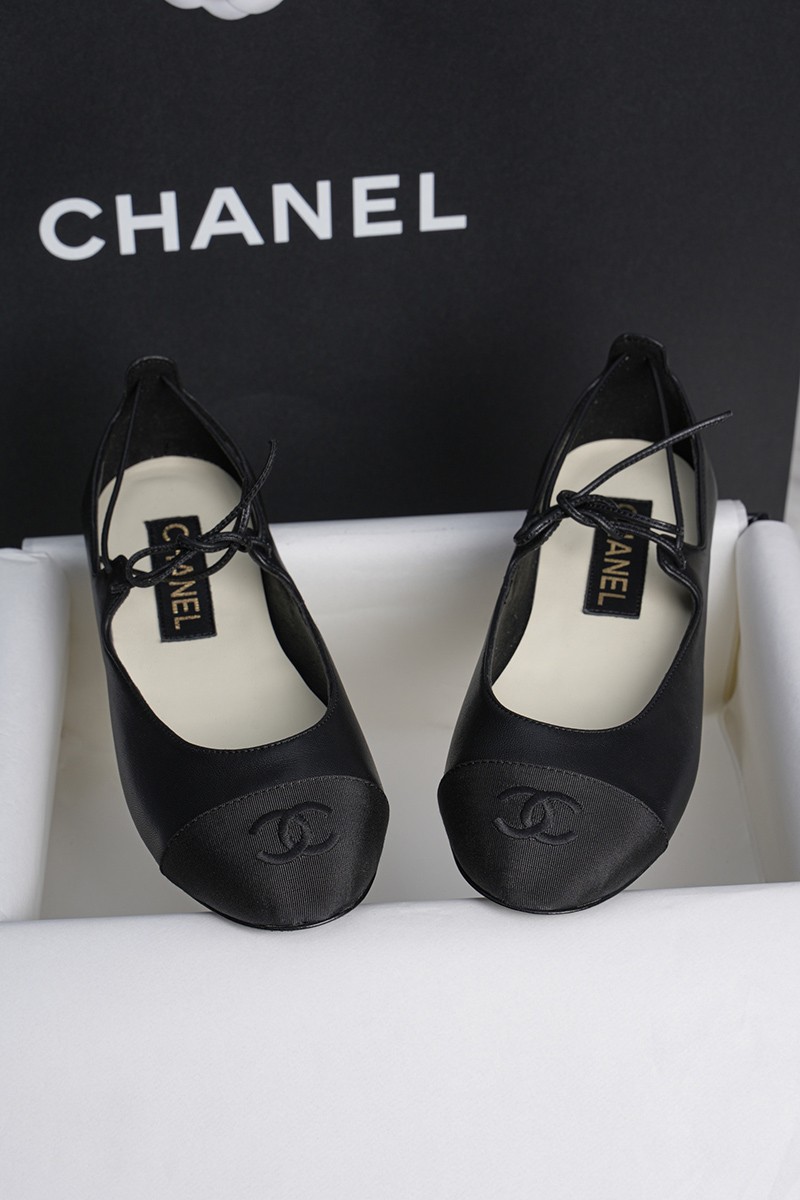 Chanel 25C Wmns Shoe 013