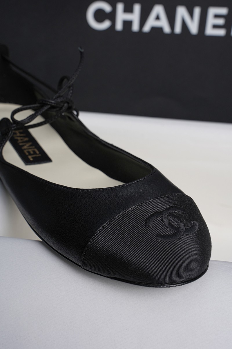 Chanel 25C Wmns Shoe 013