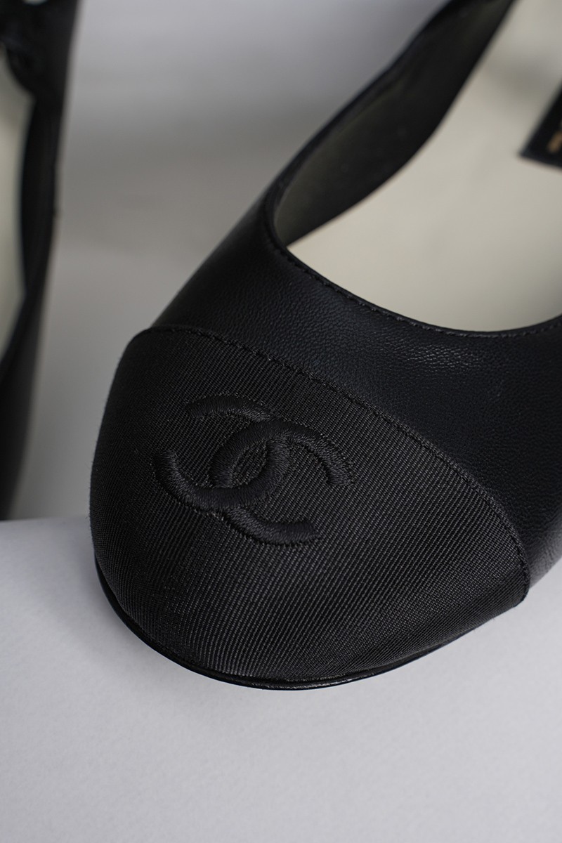 Chanel 25C Wmns Shoe 013