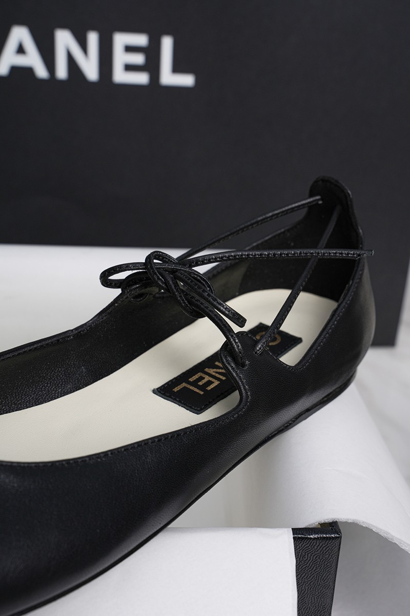 Chanel 25C Wmns Shoe 013