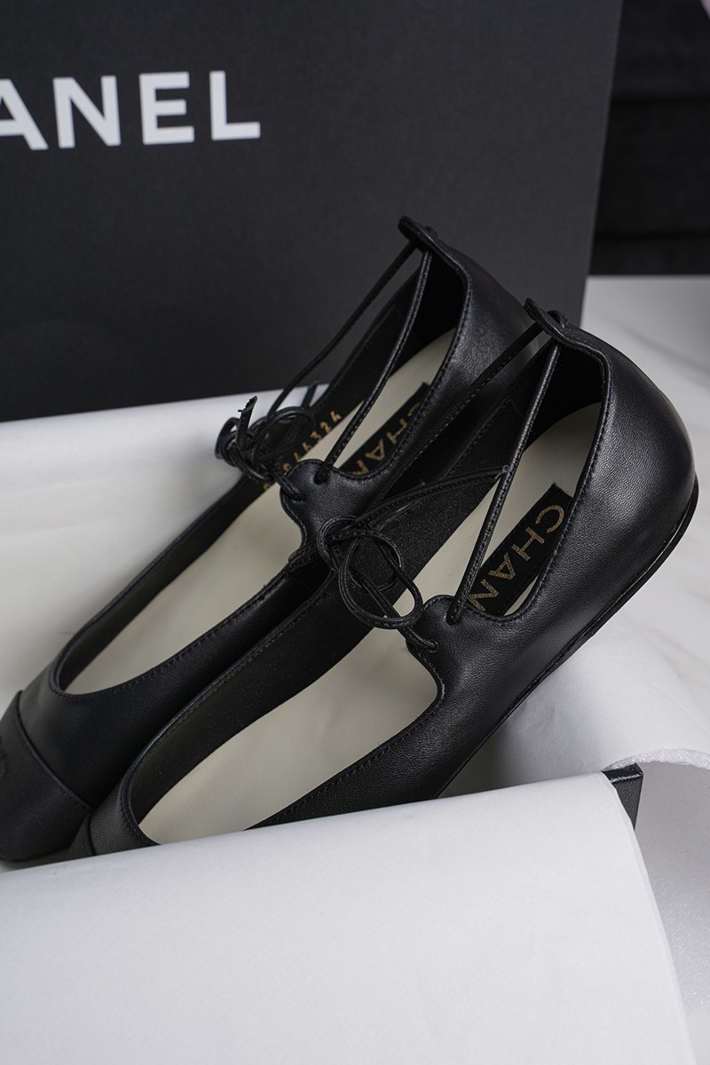 Chanel 25C Wmns Shoe 013