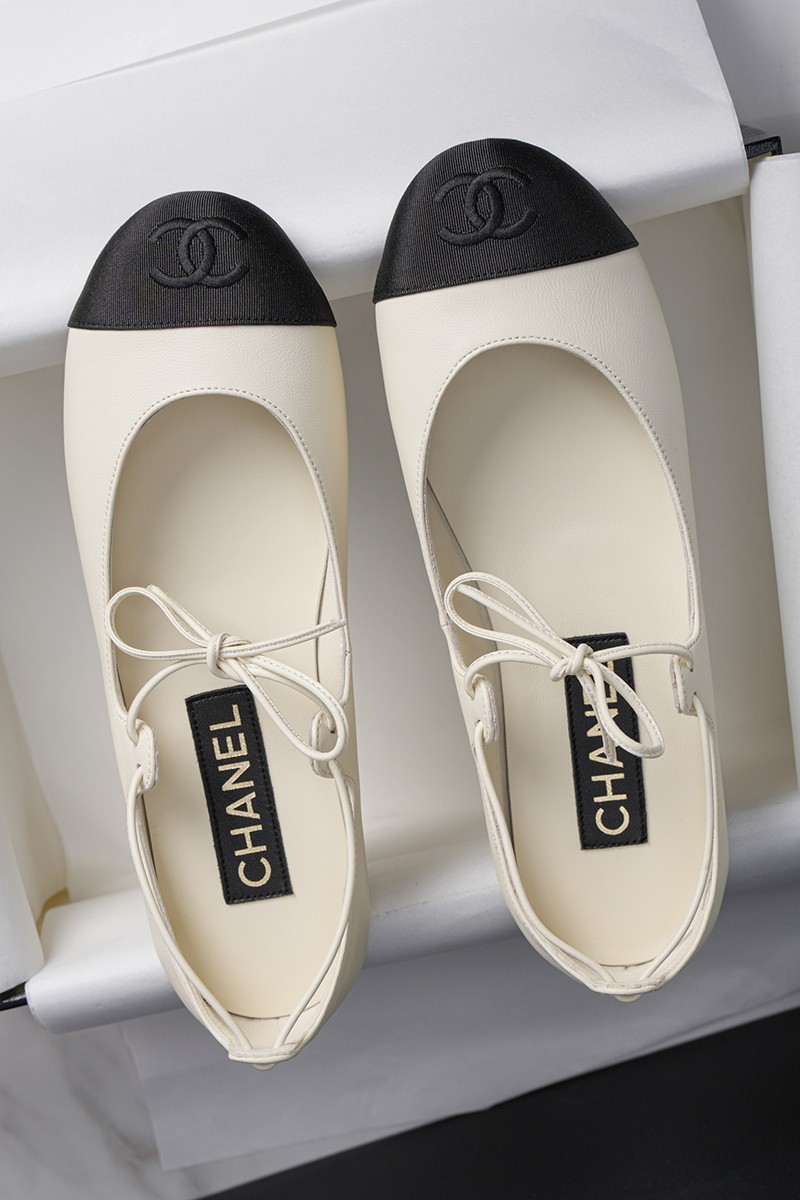 Chanel 25C Wmns Shoe 014