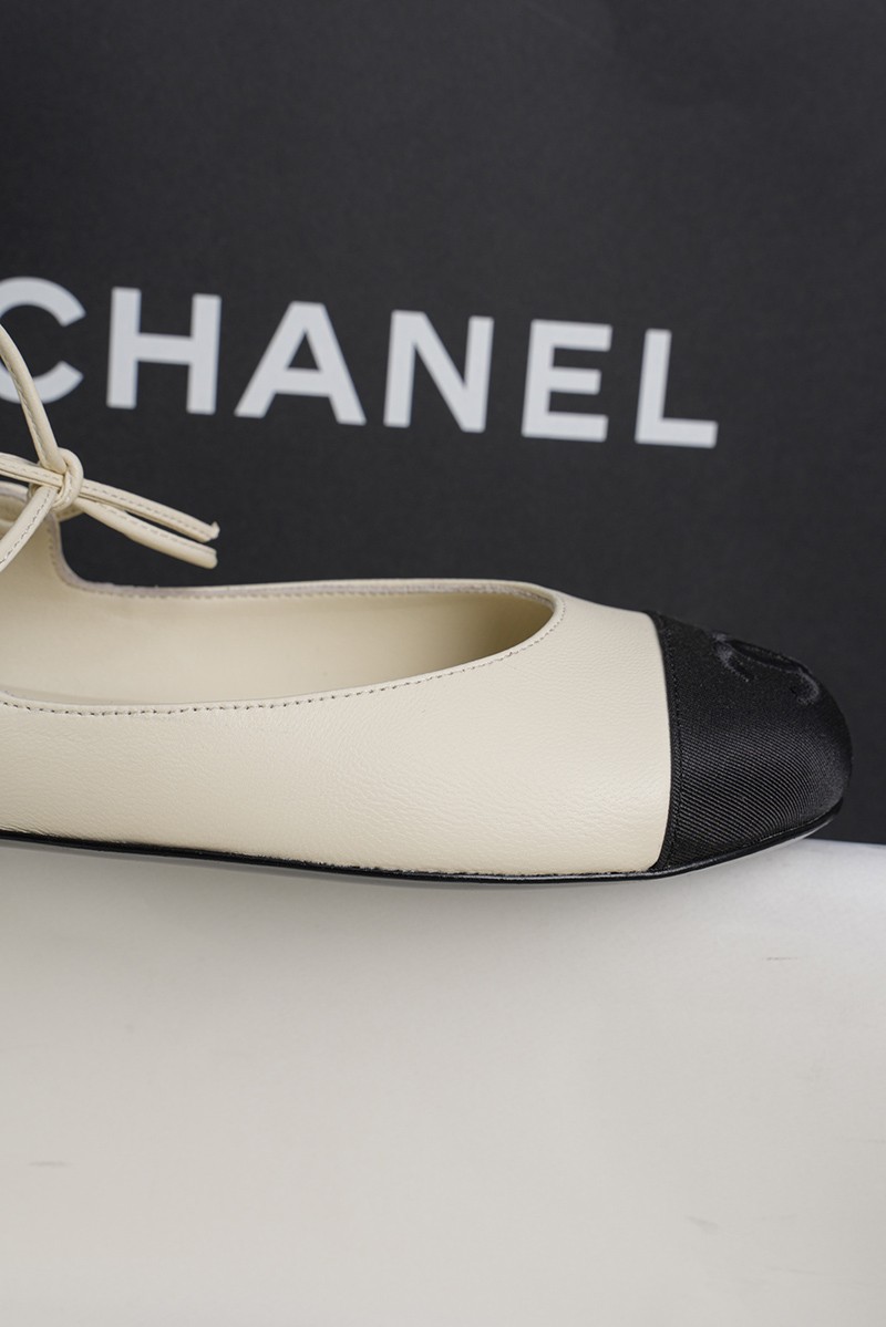 Chanel 25C Wmns Shoe 014