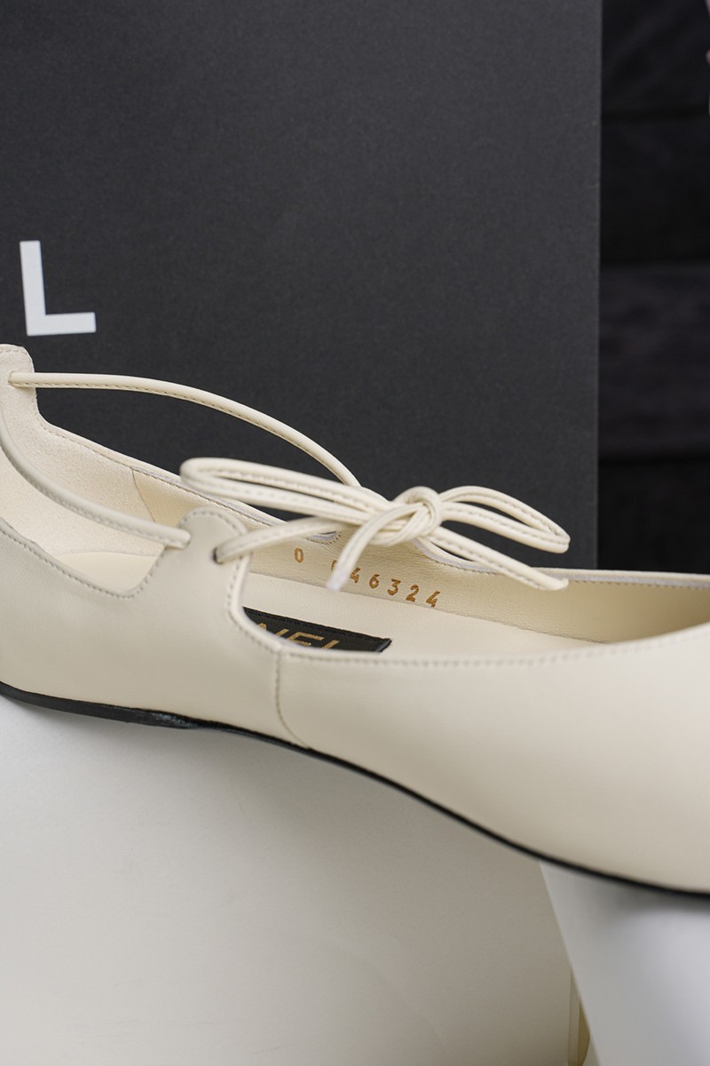 Chanel 25C Wmns Shoe 014