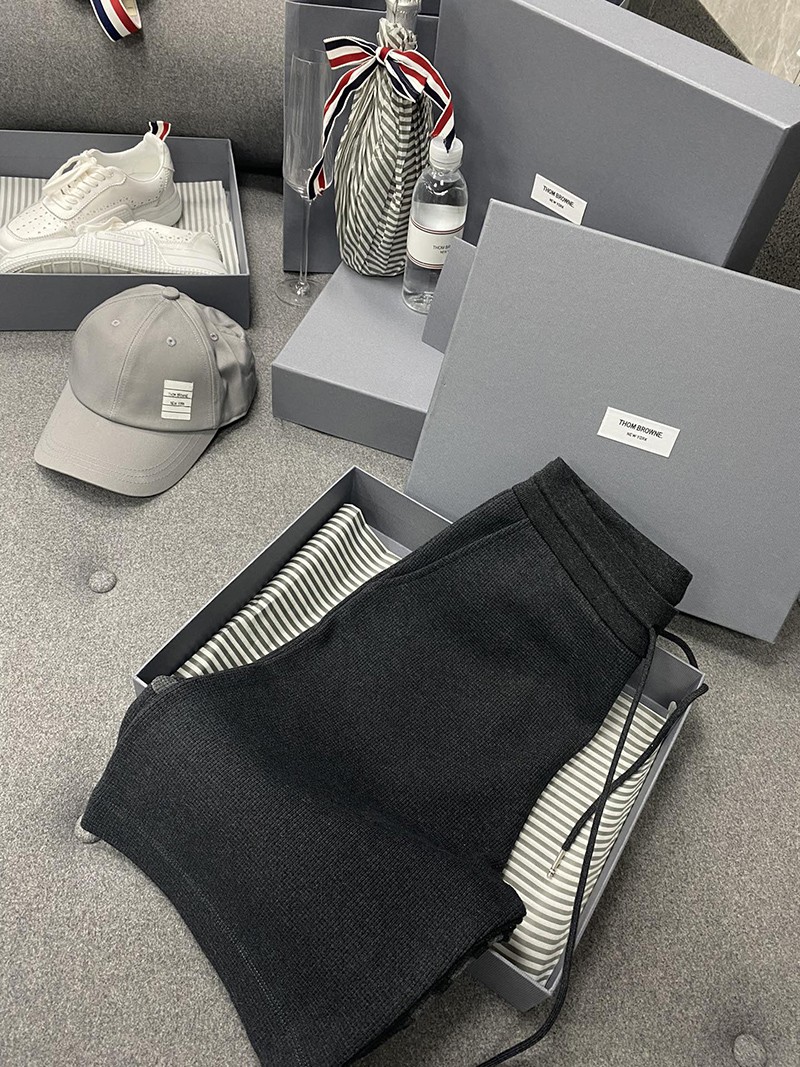 Thom Browne Shorts 002