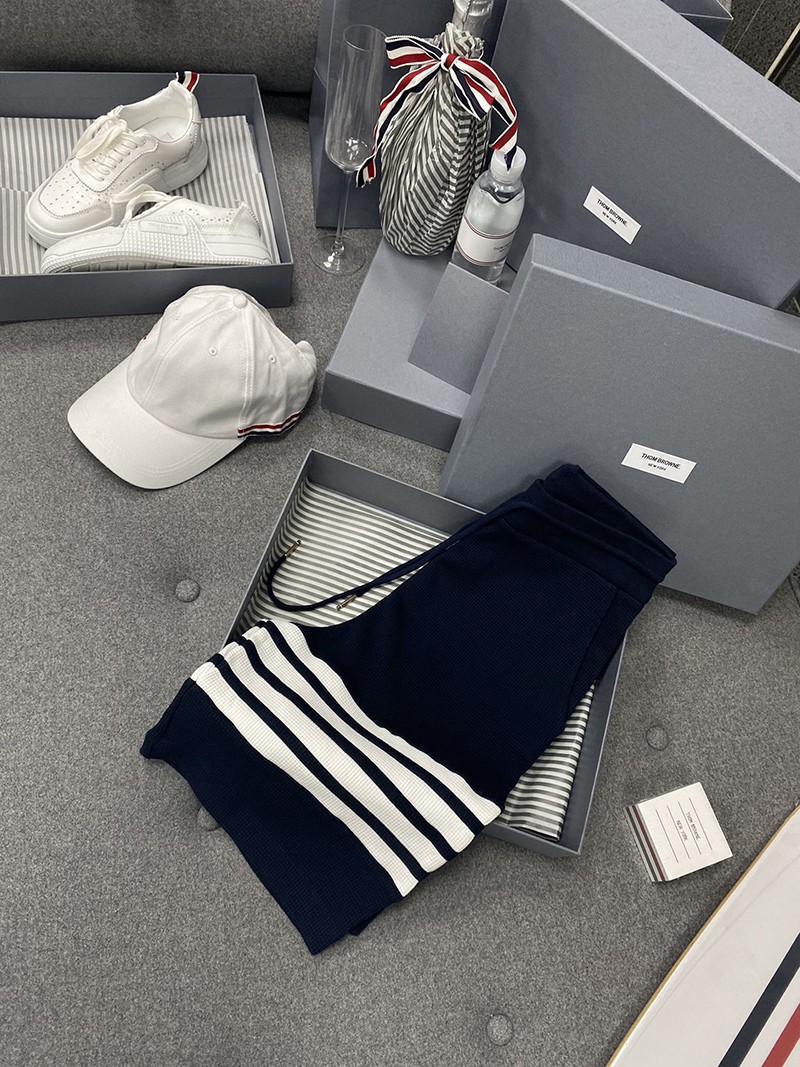 Thom Browne Shorts 001