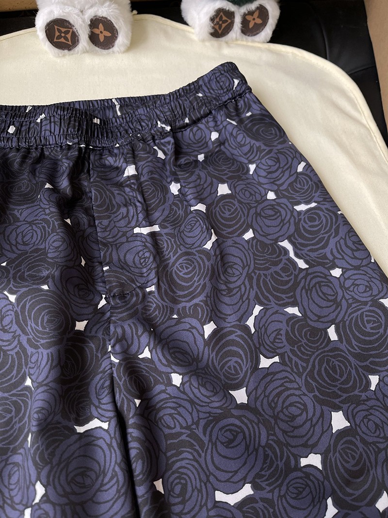 Givenchy Shorts 002