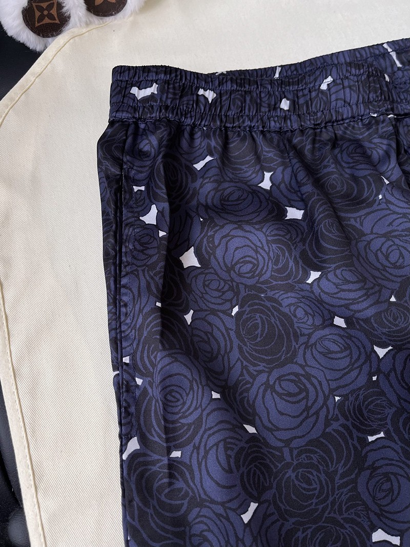 Givenchy Shorts 002