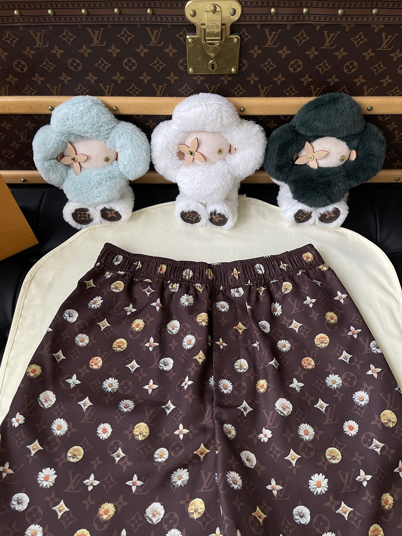 LV Shorts 039