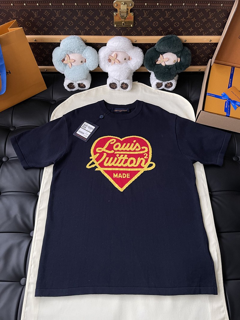 LV T-shirt 046
