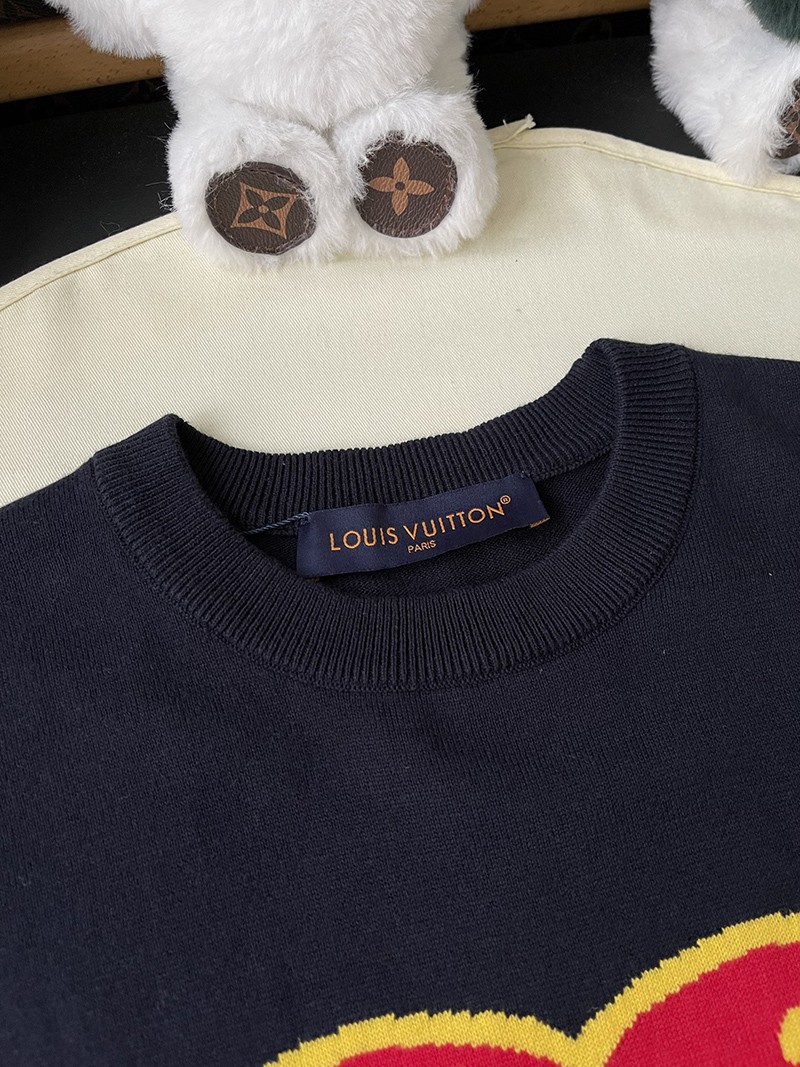 LV T-shirt 046