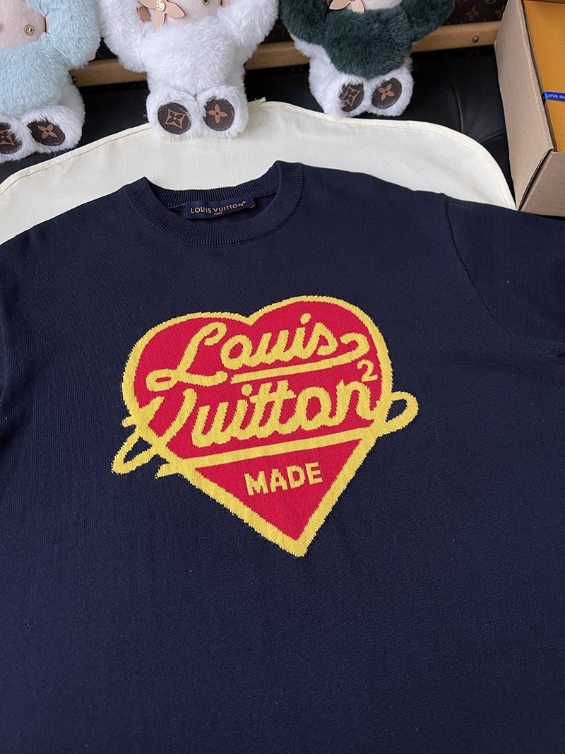 LV T-shirt 046