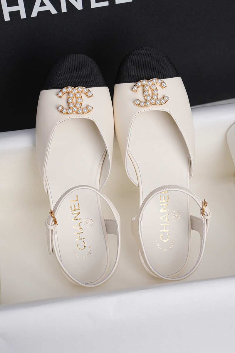 Chanel 25P Wmns Shoe 016