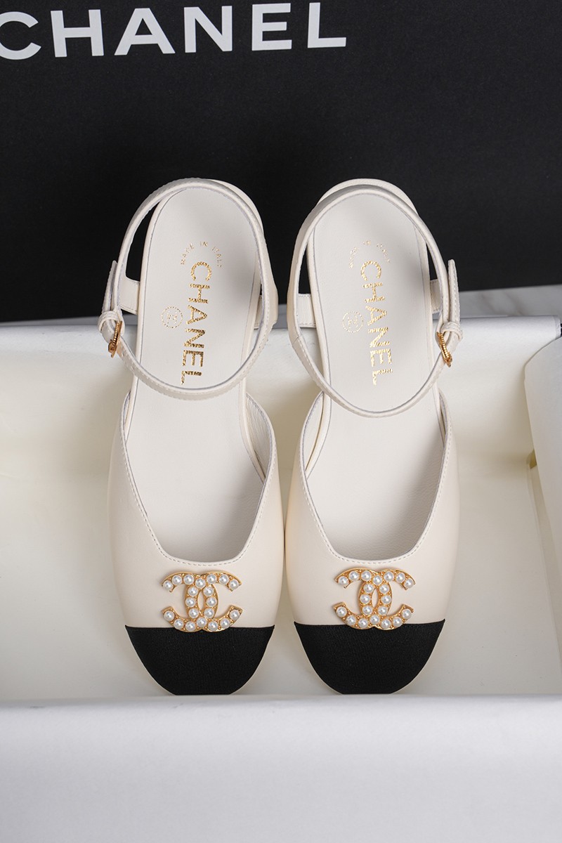 Chanel 25P Wmns Shoe 016
