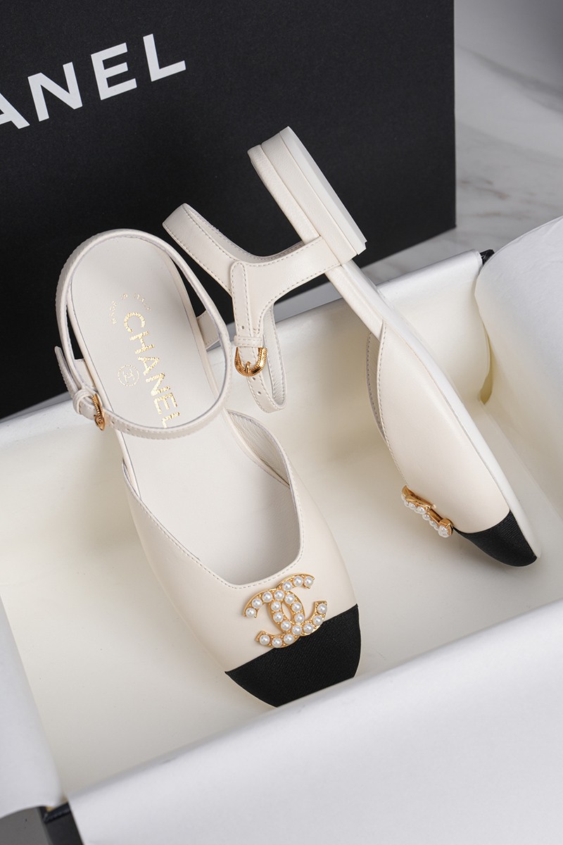Chanel 25P Wmns Shoe 016