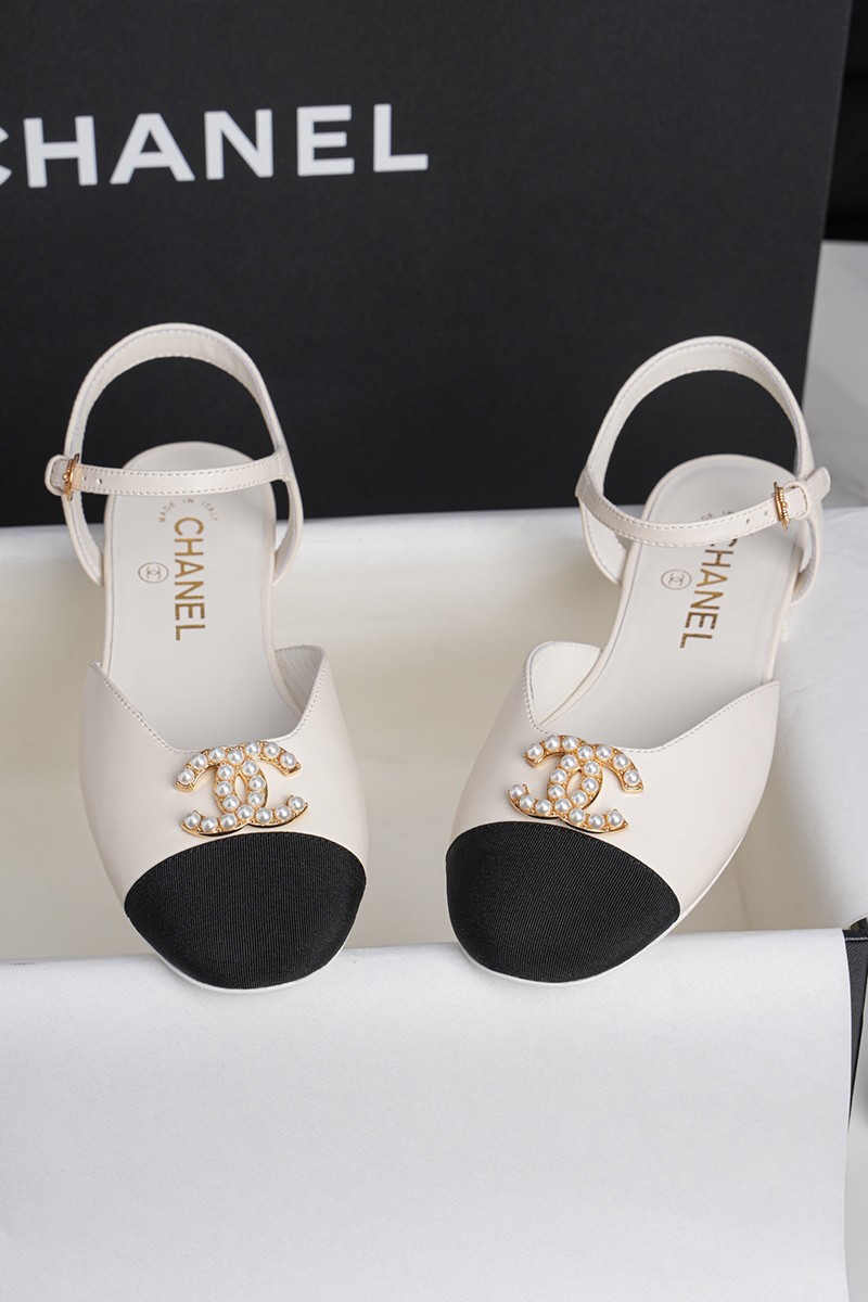 Chanel 25P Wmns Shoe 016