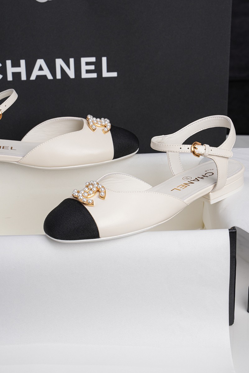 Chanel 25P Wmns Shoe 016