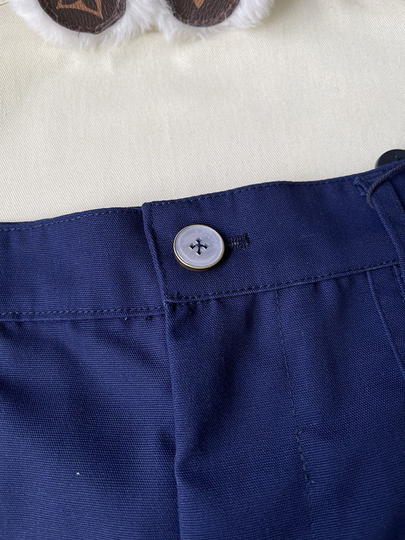 LV Shorts 053