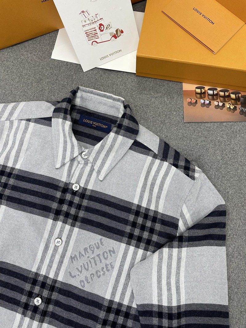 LV Shirt D4081 055