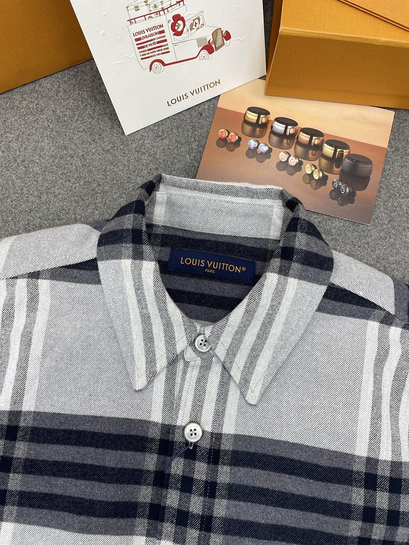 LV Shirt D4081 055