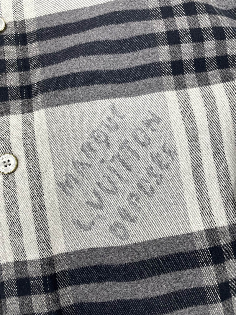 LV Shirt D4081 055