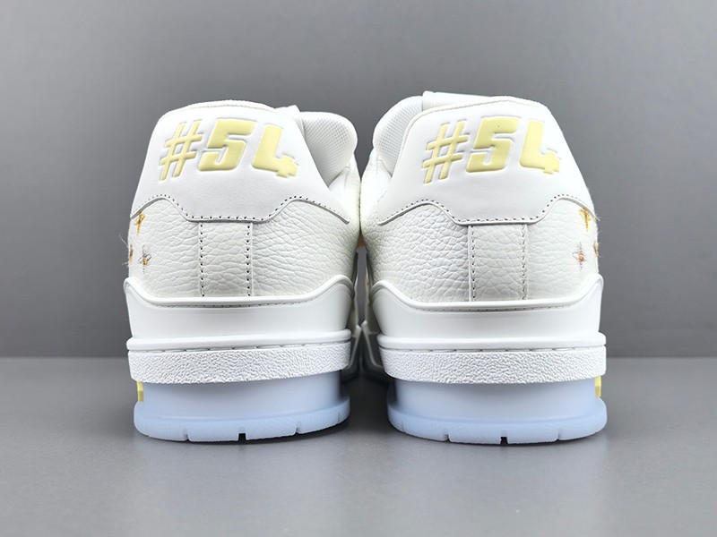 LV Trainer Sneaker 072