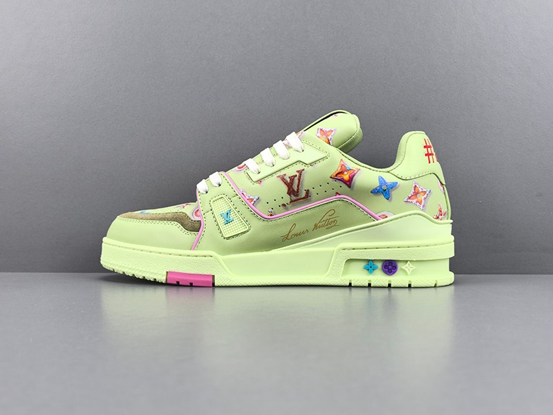 LV Trainer Sneaker 075