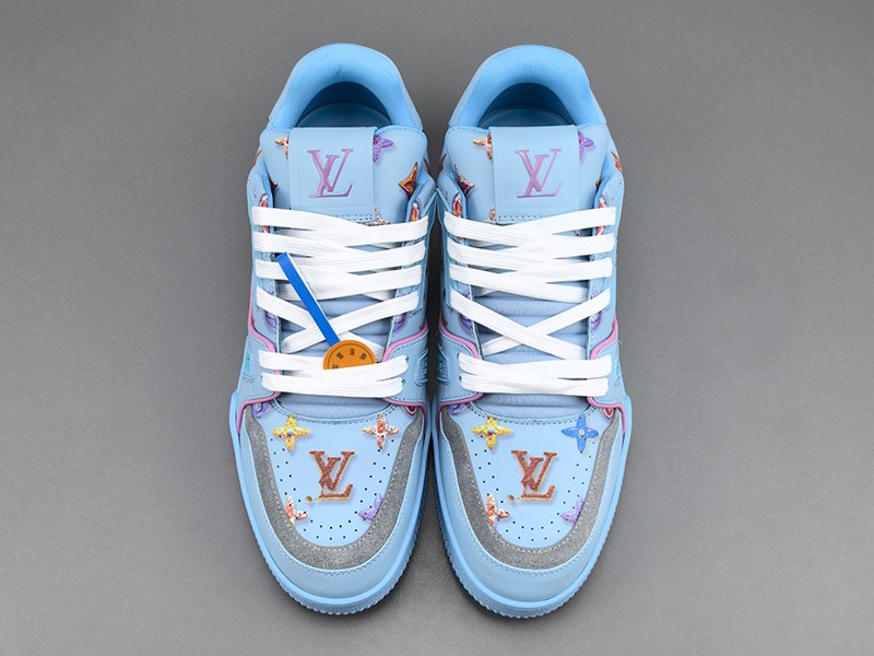LV Trainer Sneaker 076