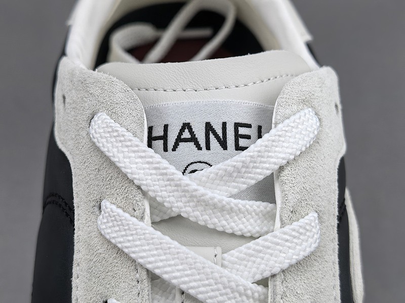 Chanel 26S Shoe 019