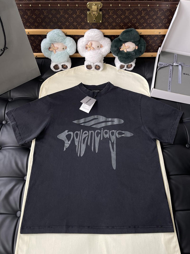 Balenciaga T-shirt 004