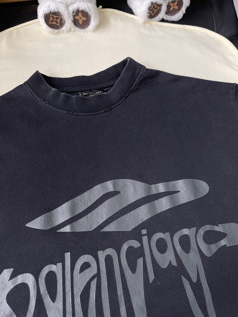 Balenciaga T-shirt 004