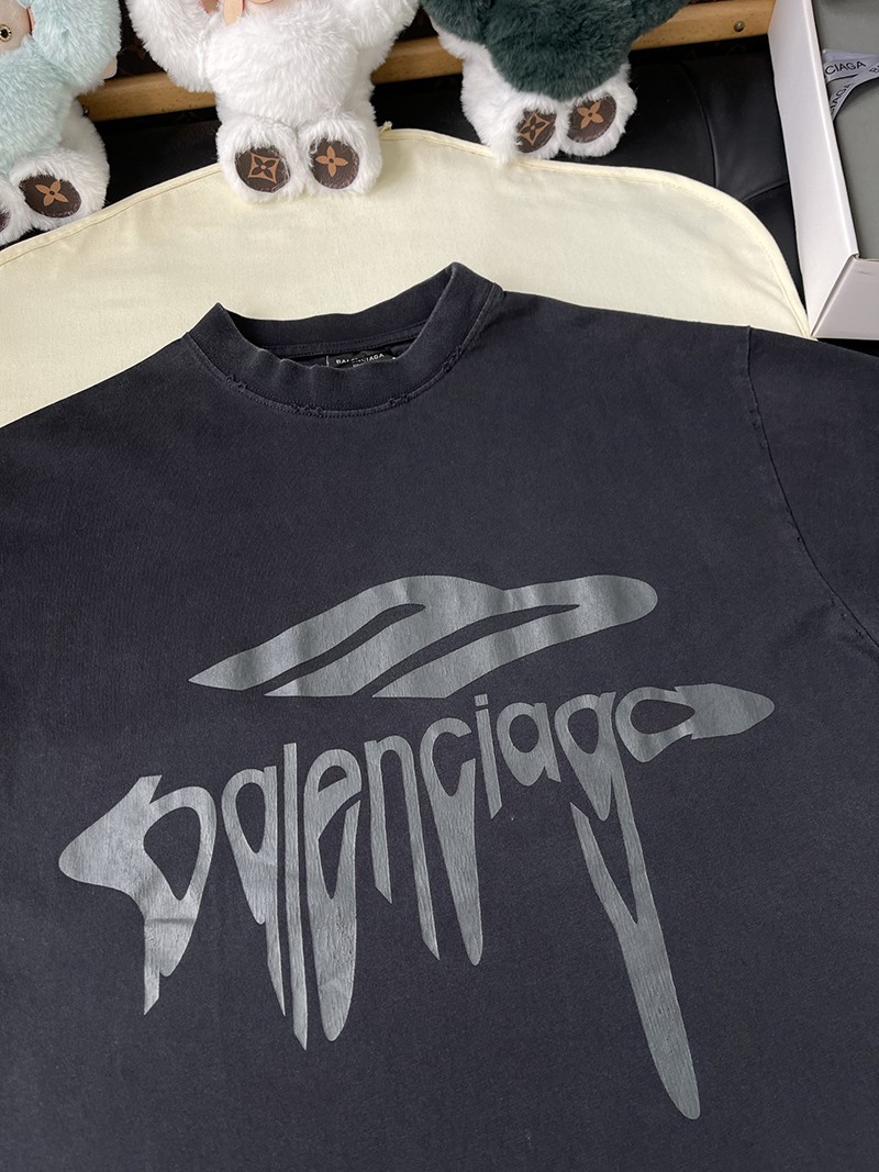 Balenciaga T-shirt 004