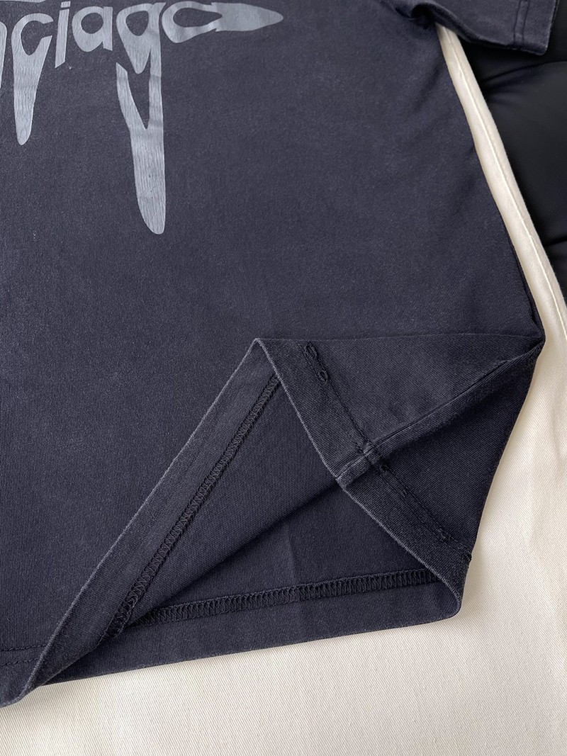 Balenciaga T-shirt 004