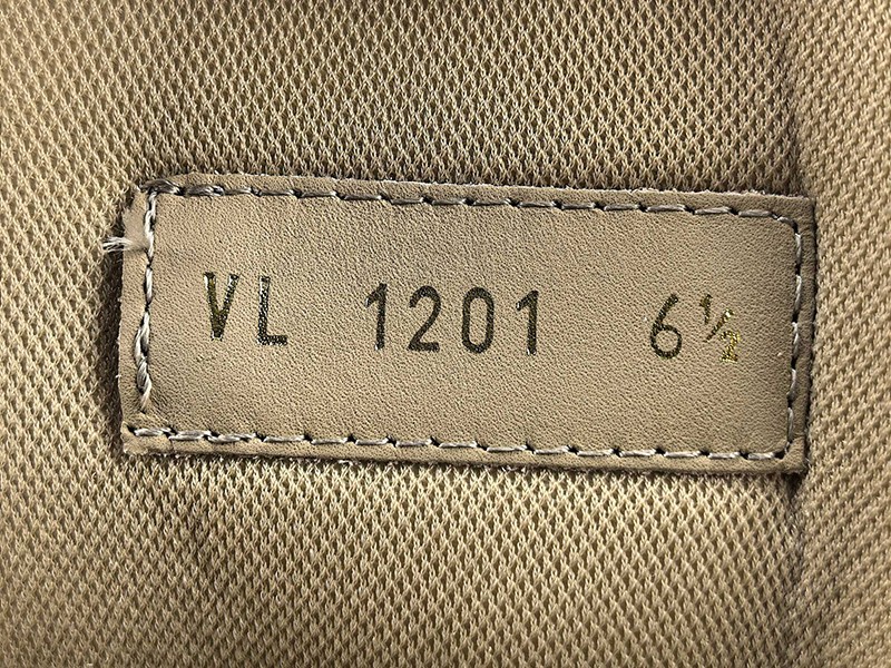 LV Trainer Sneaker 078