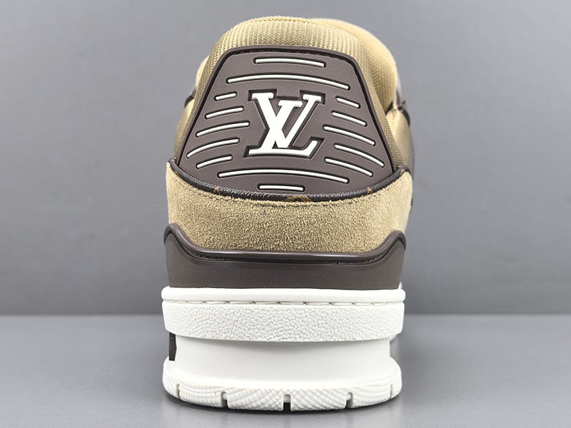 LV Trainer Sneaker 078
