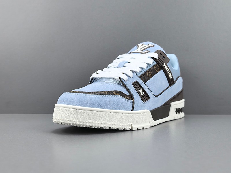 LV Trainer Sneaker 079