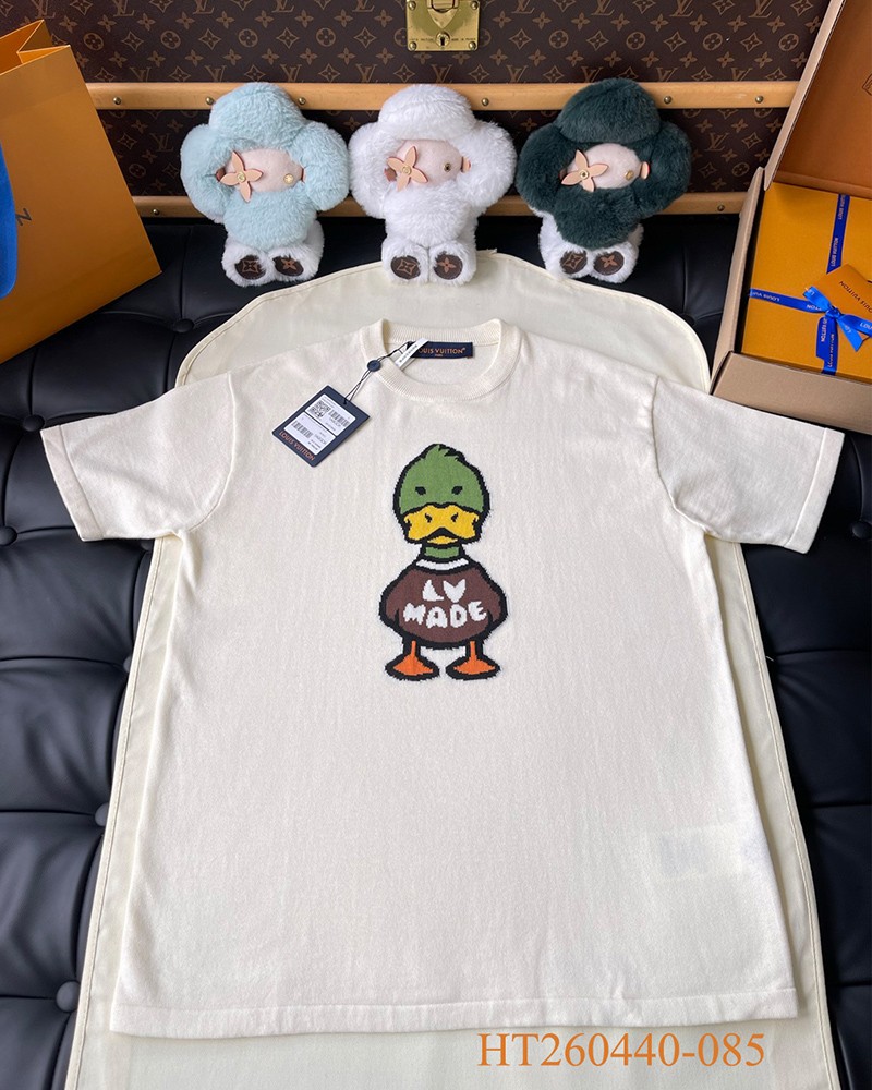 LV T-shirt 045