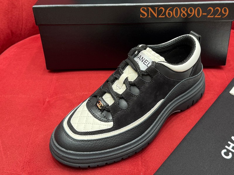 Chanel 2025B Wmns Shoe 008