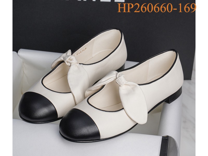 Chanel 25C Wmns Shoe 015