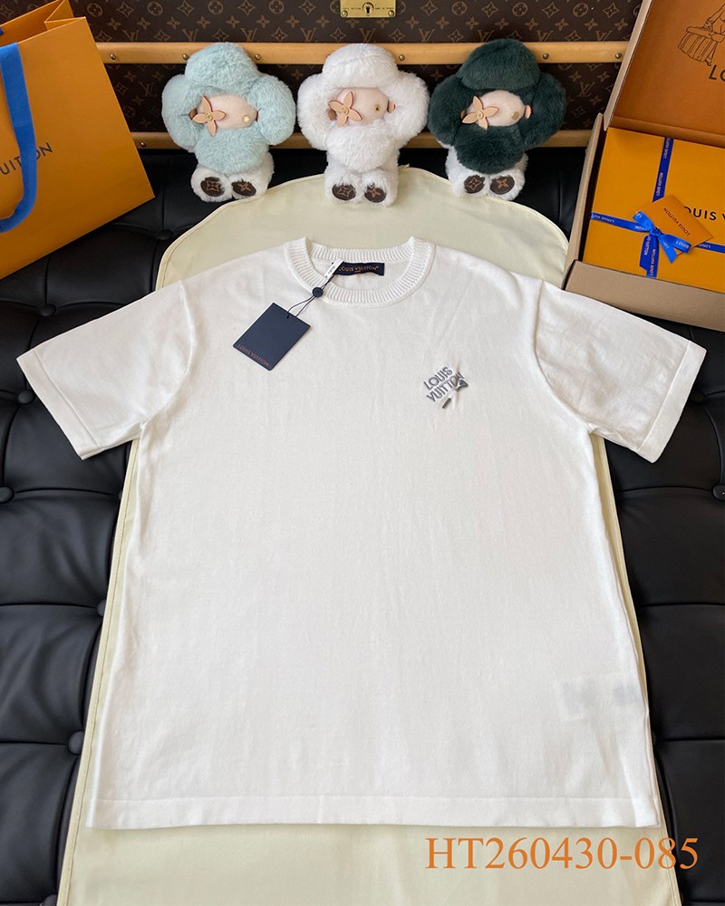 LV T-shirt 049